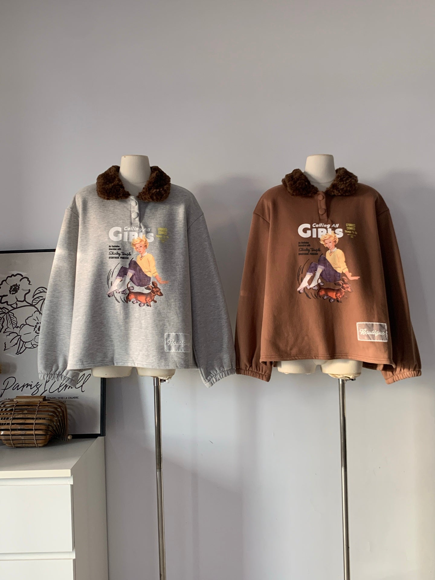 Ladies Faux Fur Collar Retro Print Oversized Pullover