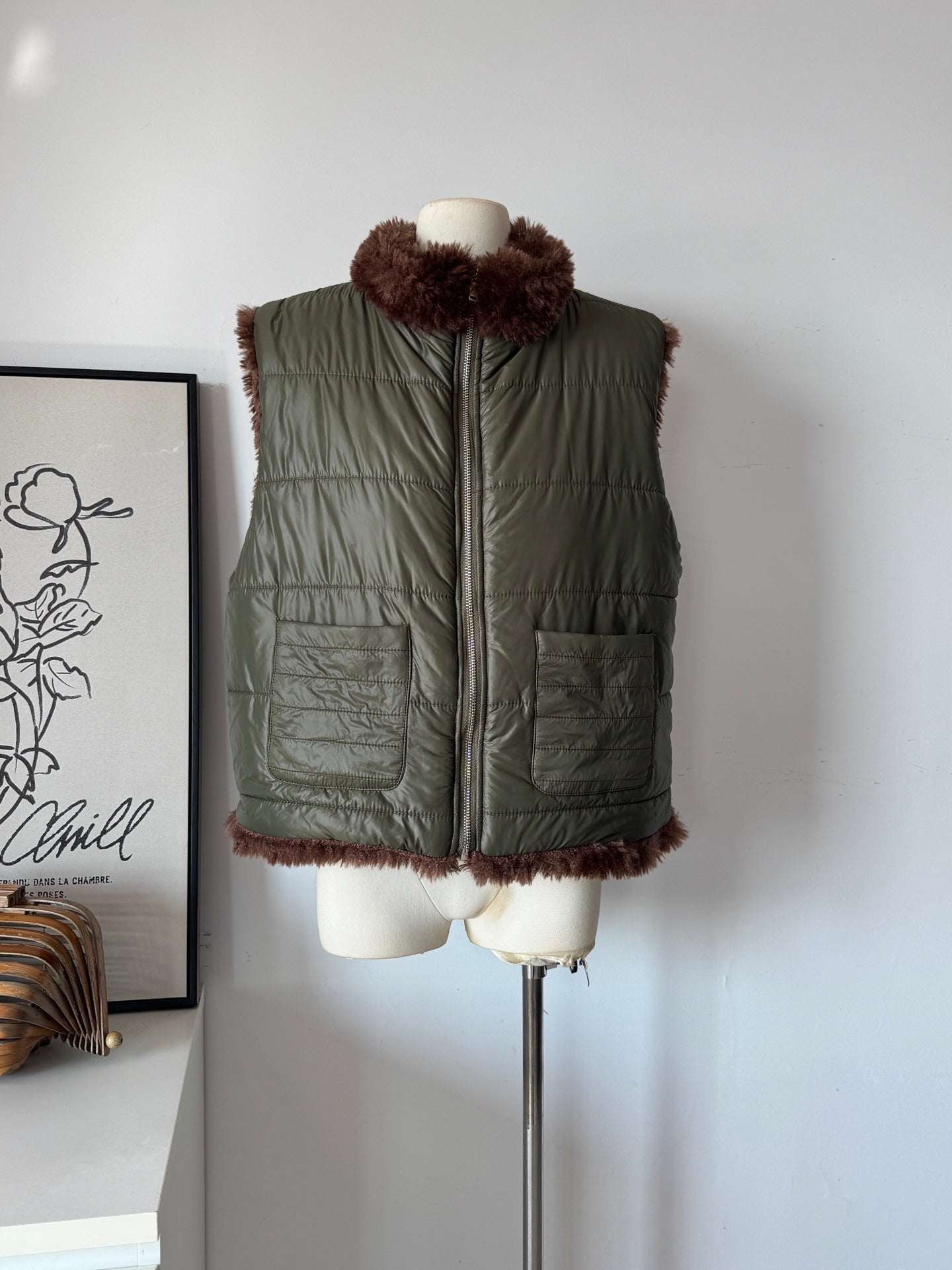 Reversible Faux Fur Stand-Collar Vest (Two-Way Wear)