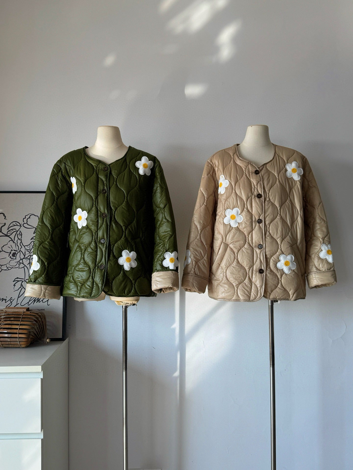 Ladies Daisy Embroidered Quilted Jacket