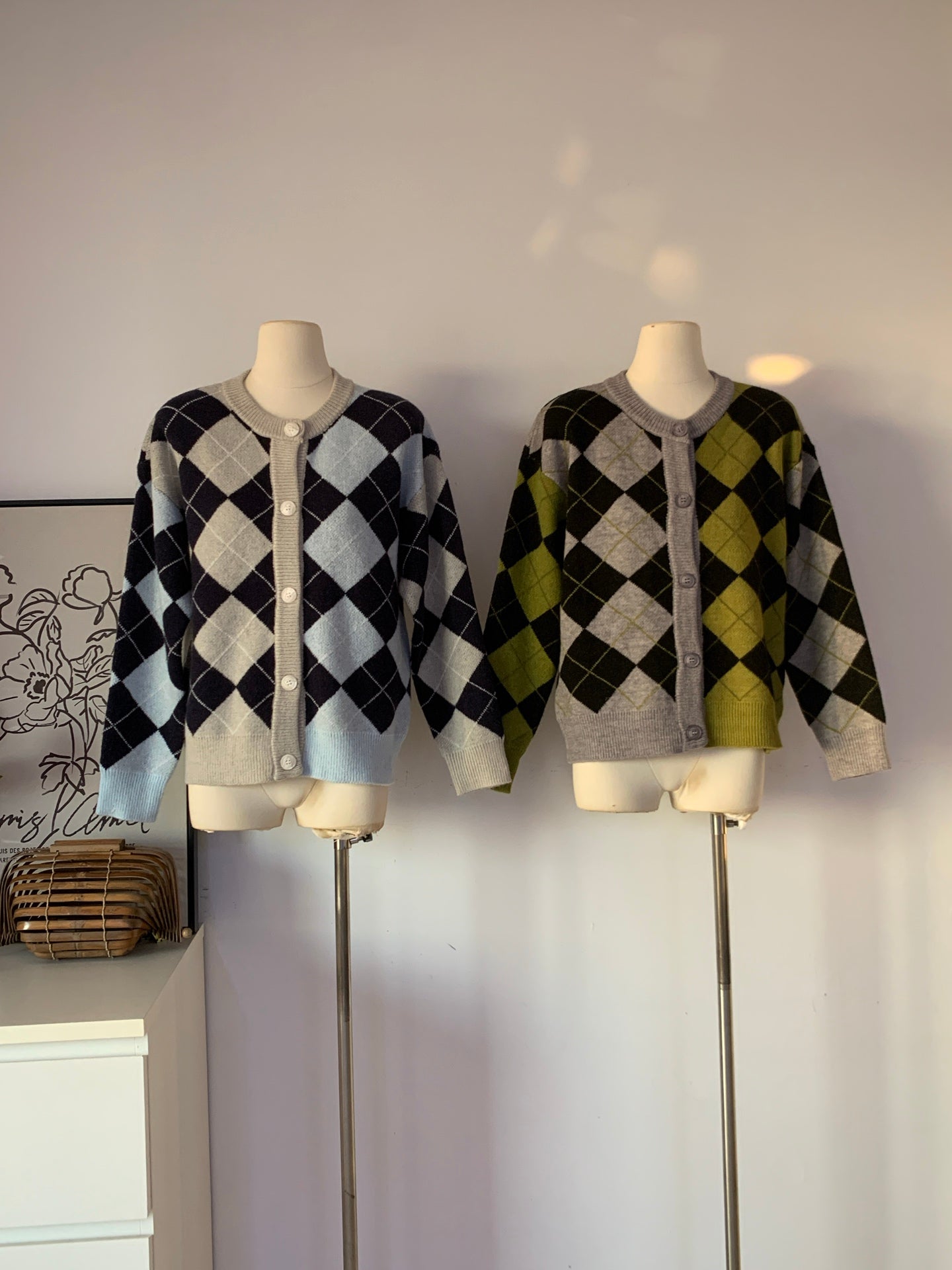 Ladies Argyle Pattern Knit Cardigan