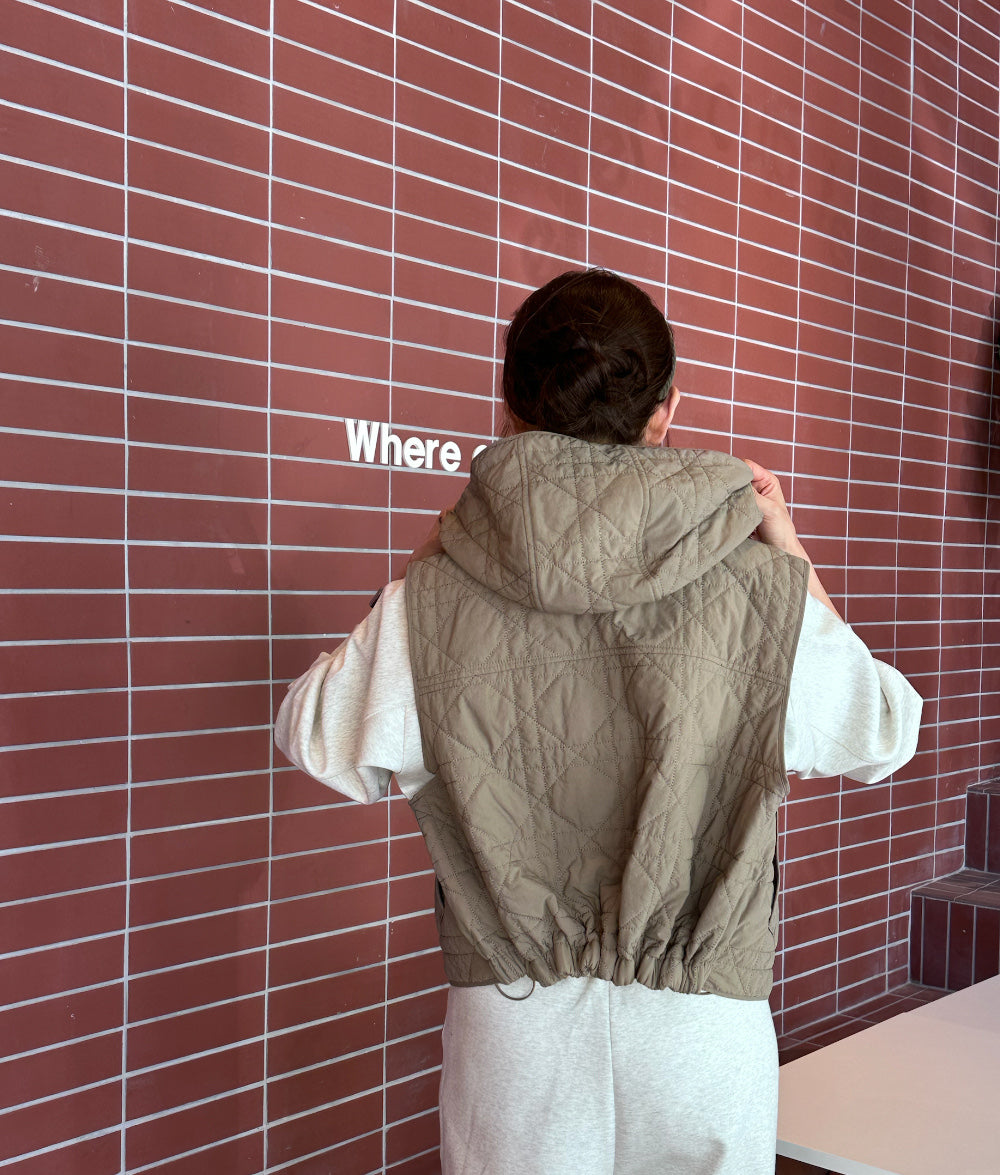 Ladies Quilted Hooded Sleeveless Vest