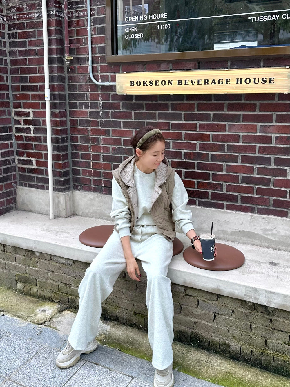 Ladies Quilted Hooded Sleeveless Vest