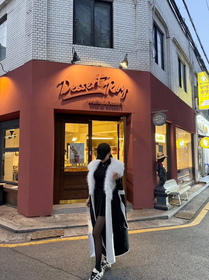 Ladies Faux Fur Collar Contrast Color Belted Sleeveless Suede Long Coat