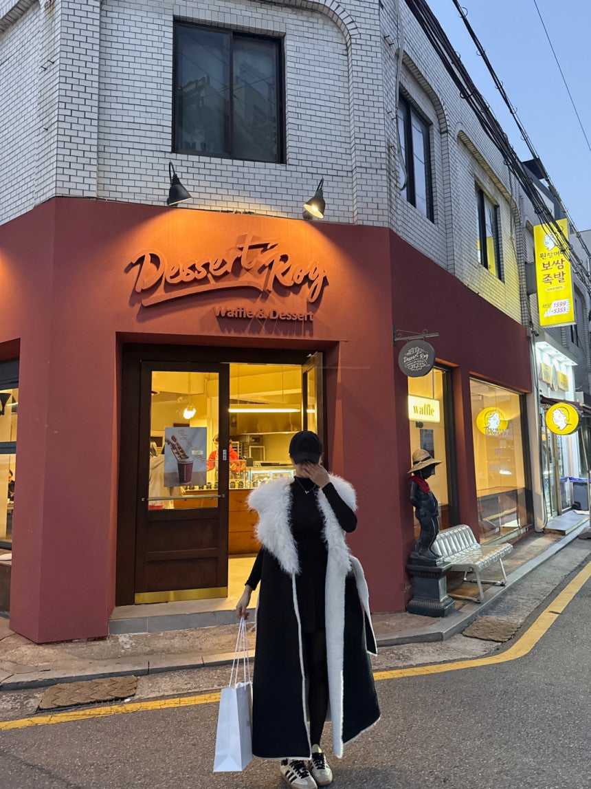 Ladies Faux Fur Collar Contrast Color Belted Sleeveless Suede Long Coat