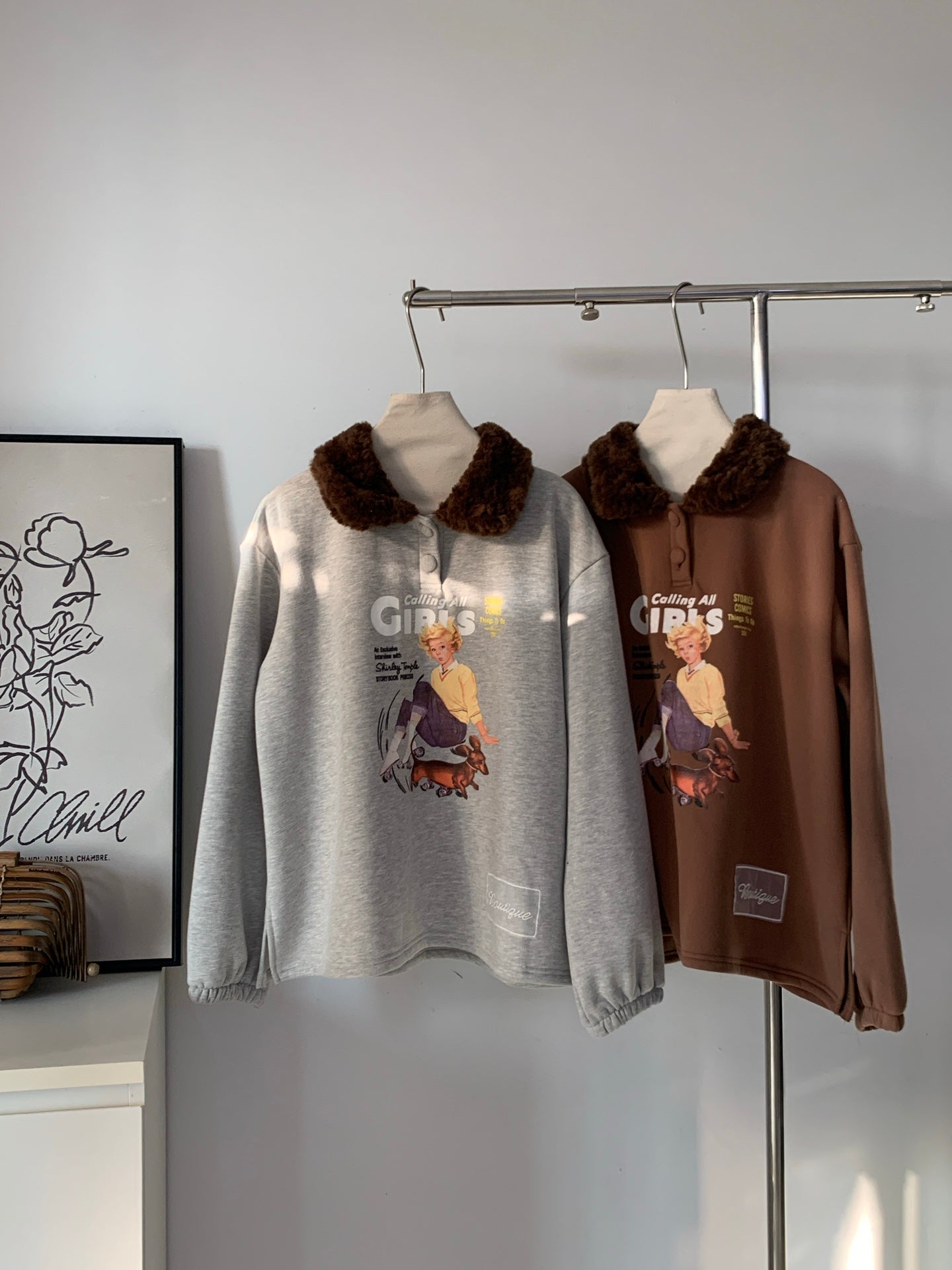 Ladies Faux Fur Collar Retro Print Oversized Pullover