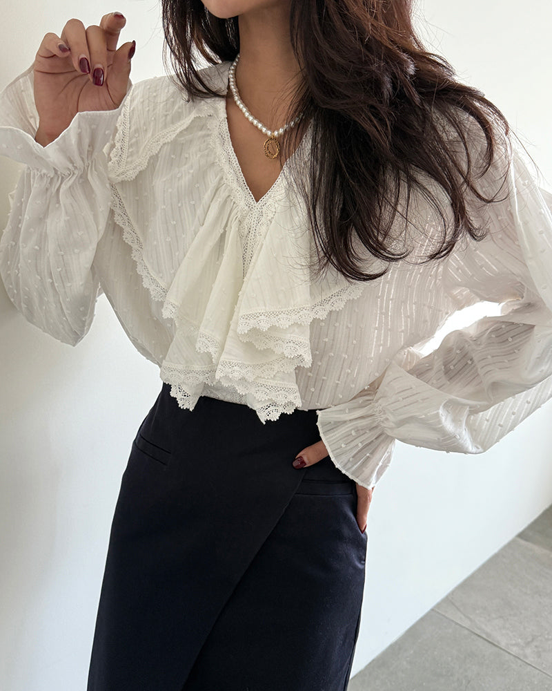 Fashion Ruffled Lace Trim V-neck Blouse