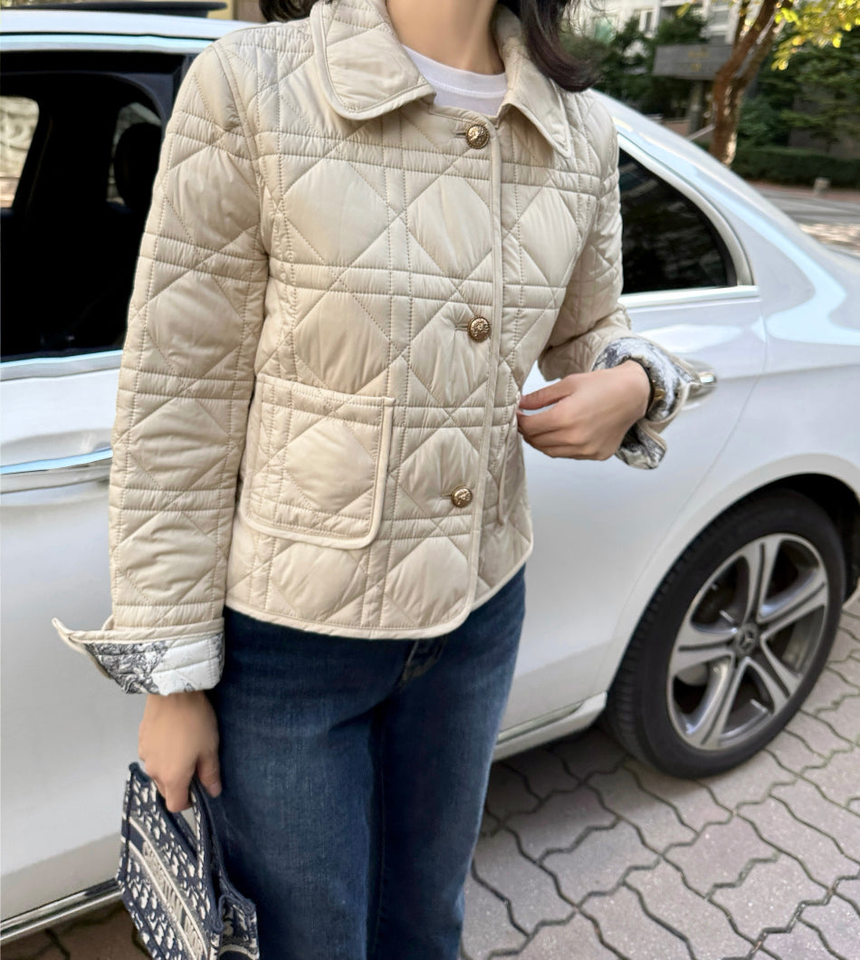Ladies Reversible Quilted Collar Jacket