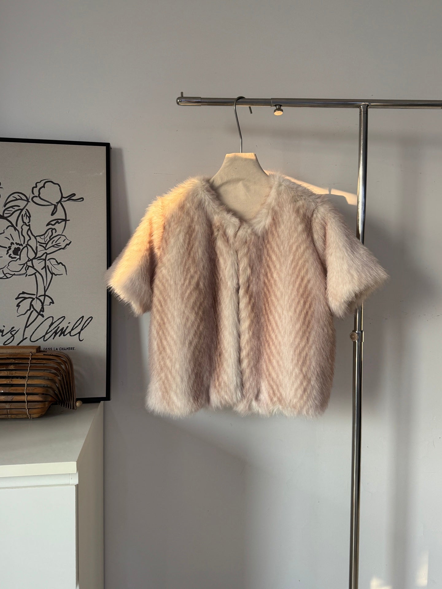 Women's Blush Pink Faux Fur Short-Sleeve Jacket
