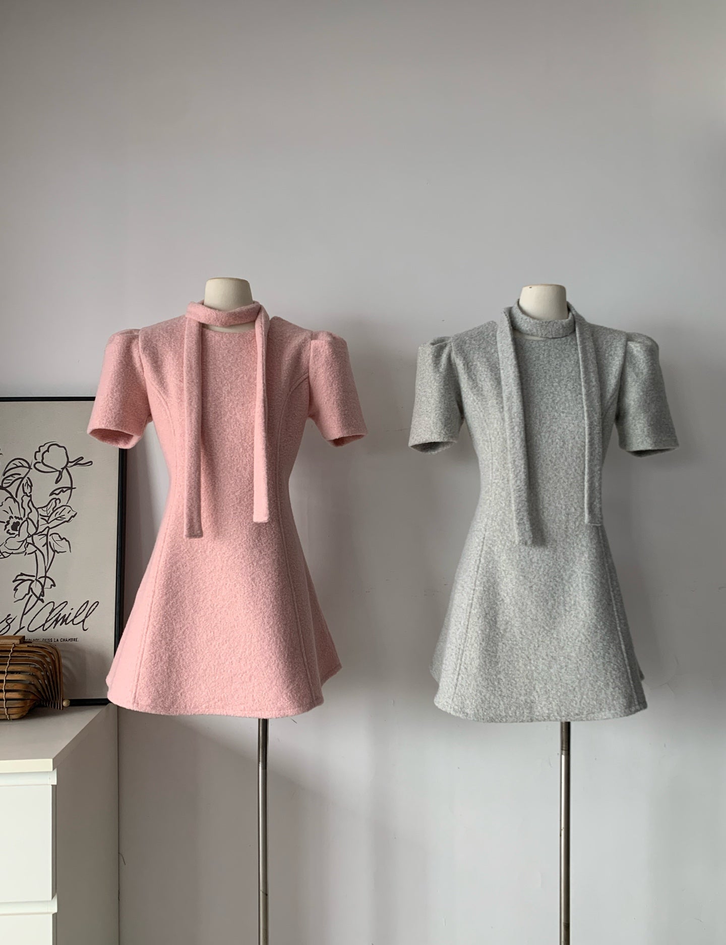 Women's Textured Short-Sleeve Dress with Choker Scarf (Two Color Options)