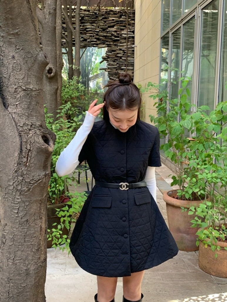 Women's Diamond Quilted Short Sleeve Mini Dress with Belt