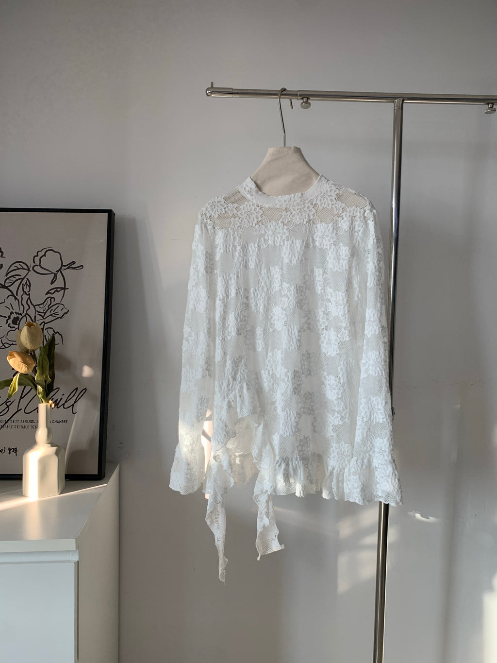 Women's Floral Lace Sheer Asymmetric Blouse