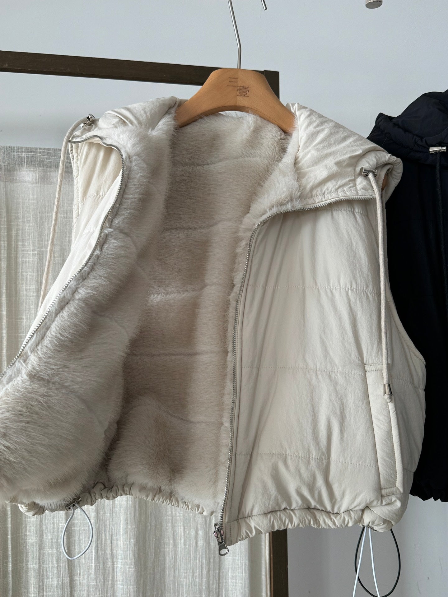 Women's Reversible Faux Fur & Quilted Padded Hooded Gilet