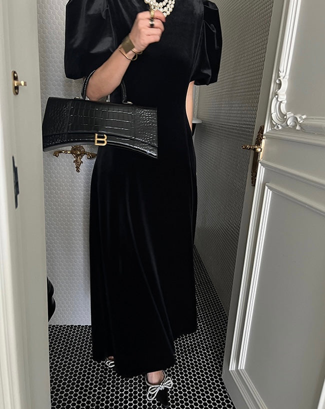 Women's Black Velvet Puff Sleeve Midi Dress