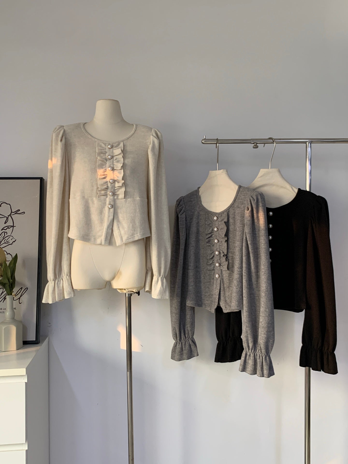Women's Knit Ruffle Pearl Button Cardigan