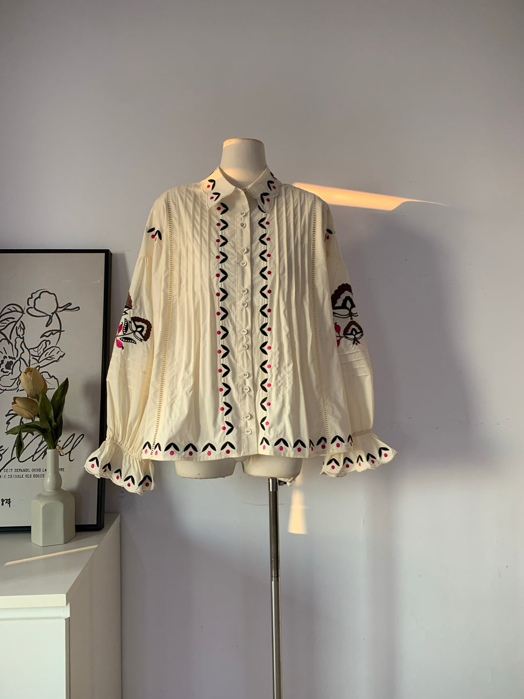 Women's Boho Embroidered Ruffle Sleeve Blouse